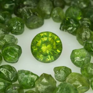 garnet-demantoid