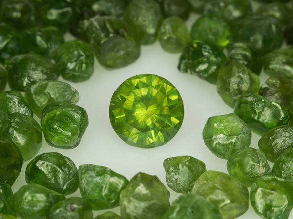 garnet-demantoid